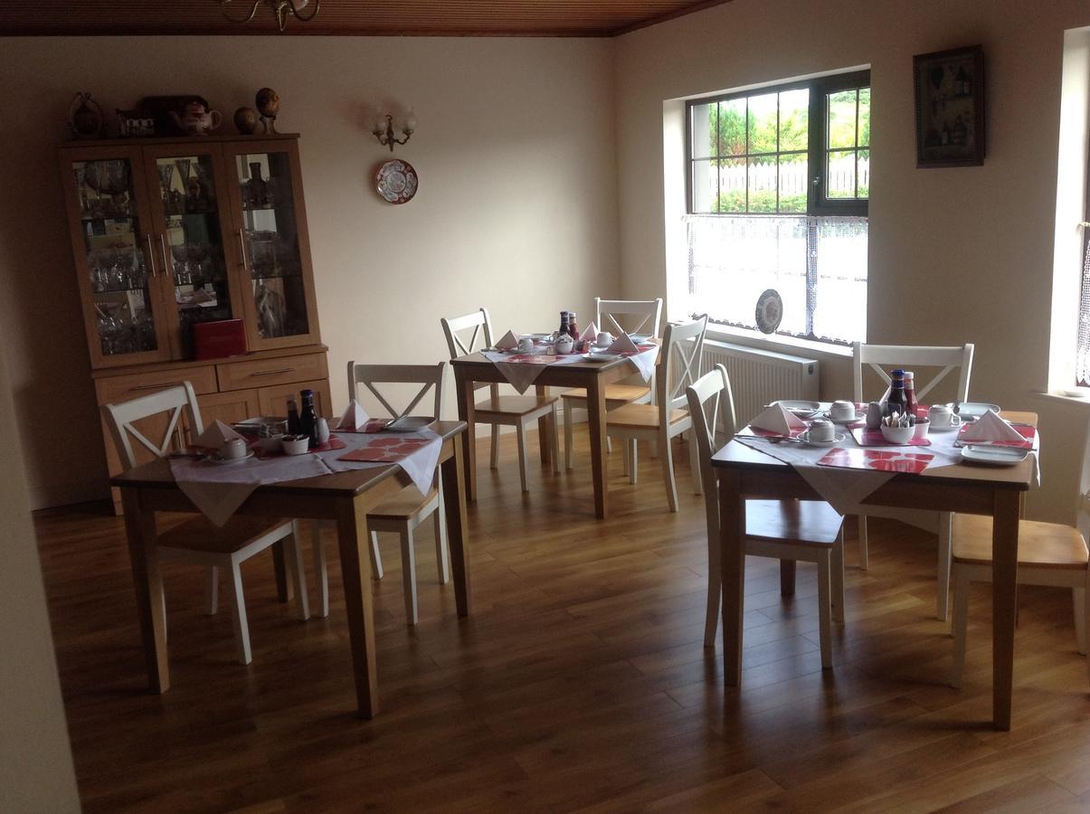 Bed and Breakfast Auntie B'S Ardara Exteriér fotografie